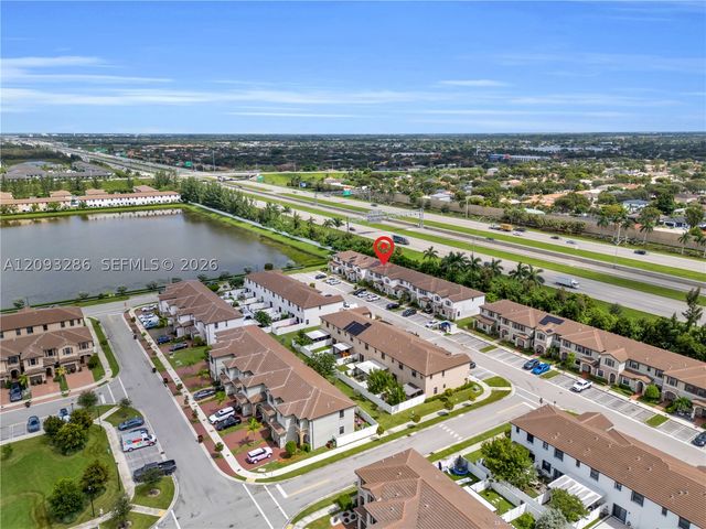 11127 W 32nd Ln, Hialeah, FL 33018