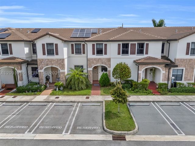 11127 W 32nd Ln, Hialeah, FL 33018
