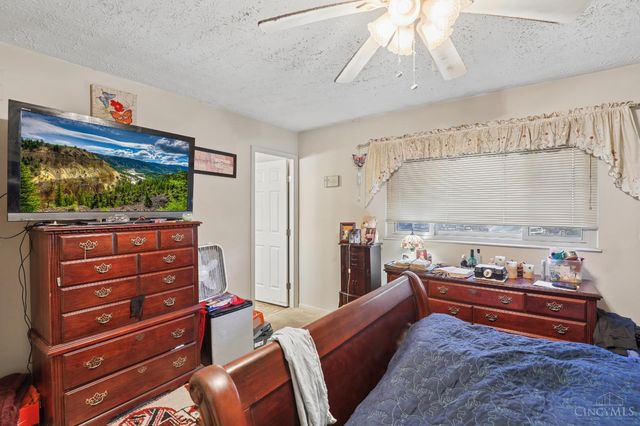 5574 Tylersville Road, West Chester, OH 45069