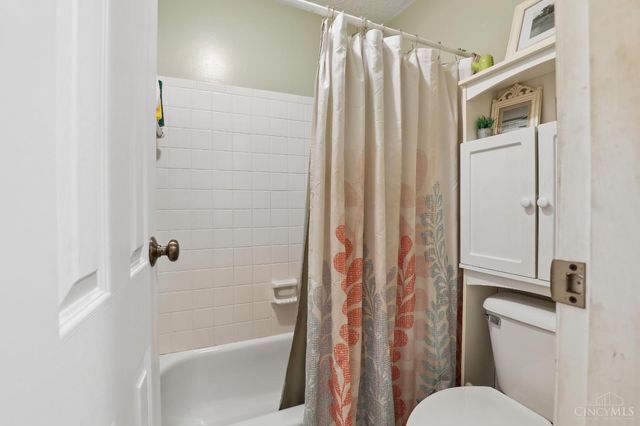 5574 Tylersville Road, West Chester, OH 45069