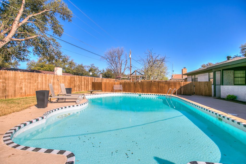 Image 1 of property listing at 3627 Old Post Circle, San Angelo, TX 76904