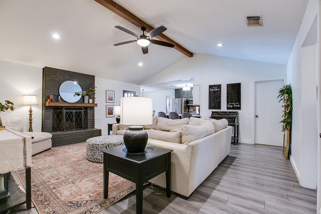 Image 11 of property listing at 3627 Old Post Circle, San Angelo, TX 76904