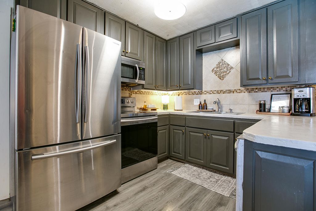 Image 16 of property listing at 3627 Old Post Circle, San Angelo, TX 76904