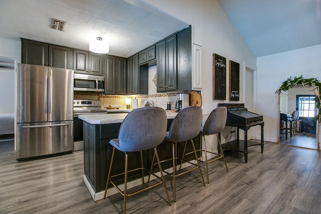 Image 17 of property listing at 3627 Old Post Circle, San Angelo, TX 76904