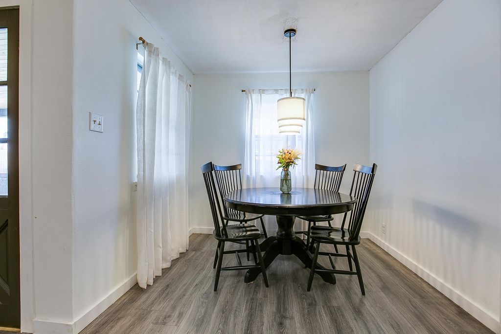 Image 18 of property listing at 3627 Old Post Circle, San Angelo, TX 76904