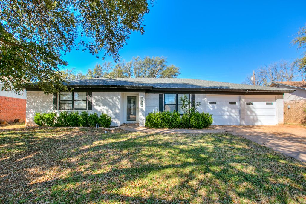 Image 5 of property listing at 3627 Old Post Circle, San Angelo, TX 76904