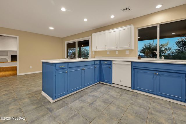 5770 E Calle Del Ciervo, Tucson, AZ 85750