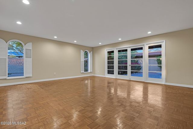 5770 E Calle Del Ciervo, Tucson, AZ 85750