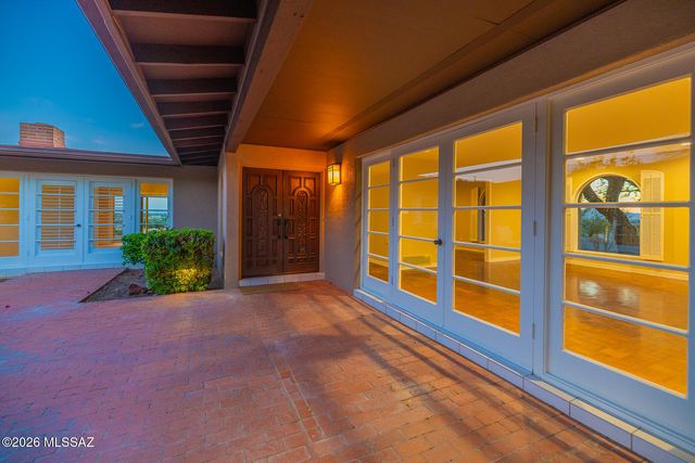 5770 E Calle Del Ciervo, Tucson, AZ 85750