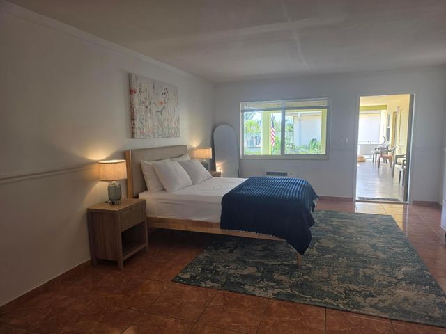 911 N Federal Highway 205, Lake Worth Beach, FL 33460