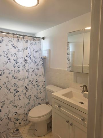 911 N Federal Highway 205, Lake Worth Beach, FL 33460