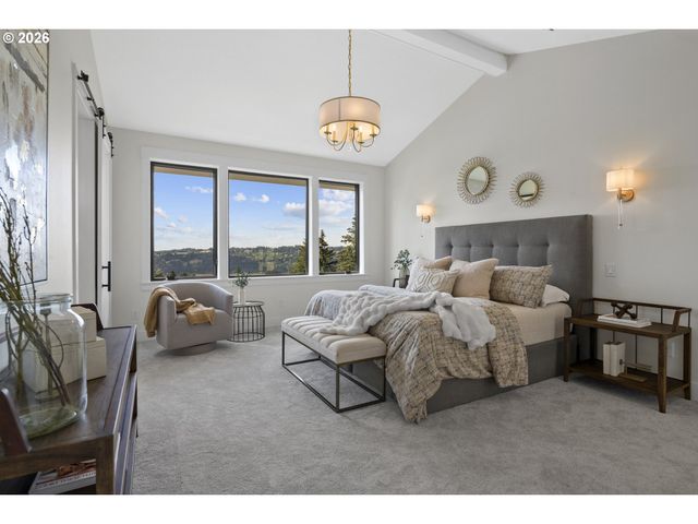 22890 WEATHERHILL Rd, West Linn, OR 97068