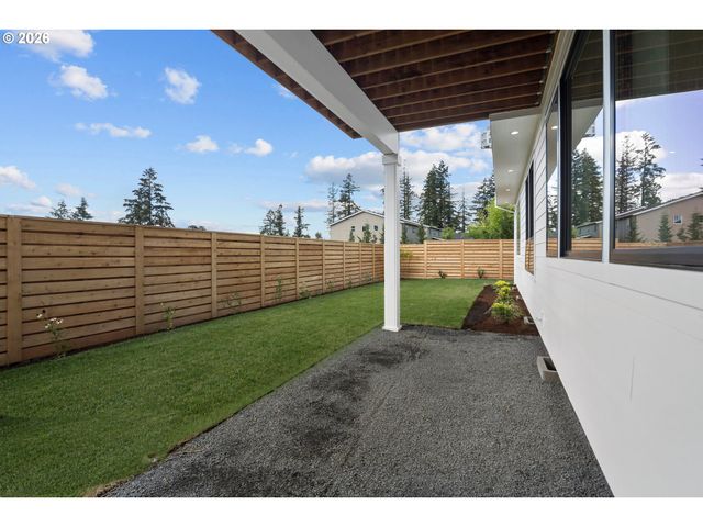 22890 WEATHERHILL Rd, West Linn, OR 97068