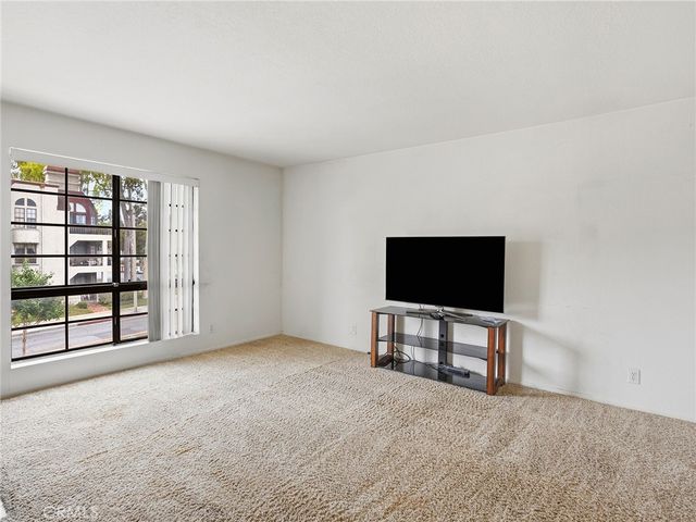 230 Bethany Road 237, Burbank, CA 91504