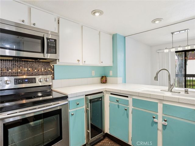 230 Bethany Road 237, Burbank, CA 91504