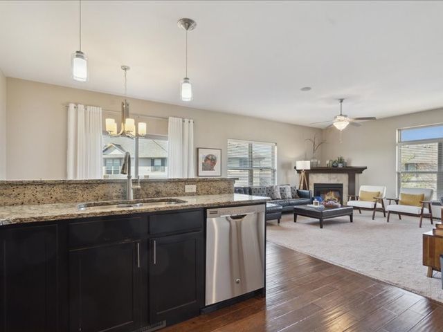 427 Watts Court, North Liberty, IA 52317