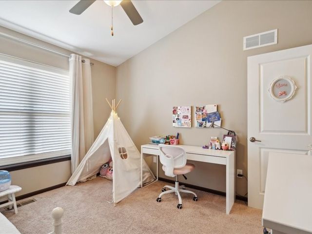 427 Watts Court, North Liberty, IA 52317