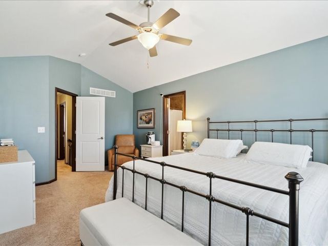 427 Watts Court, North Liberty, IA 52317