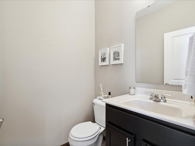 427 Watts Court, North Liberty, IA 52317