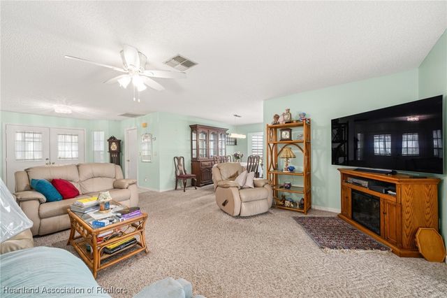 74 Hickory Hills Circle, Lake Placid, FL 33852