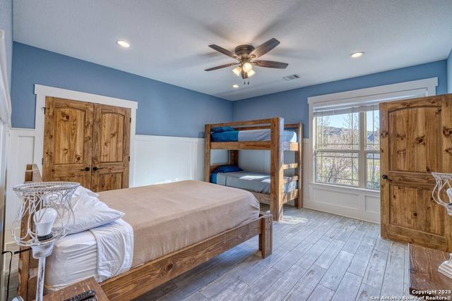 67 Stepping Stone, Concan, TX 78838