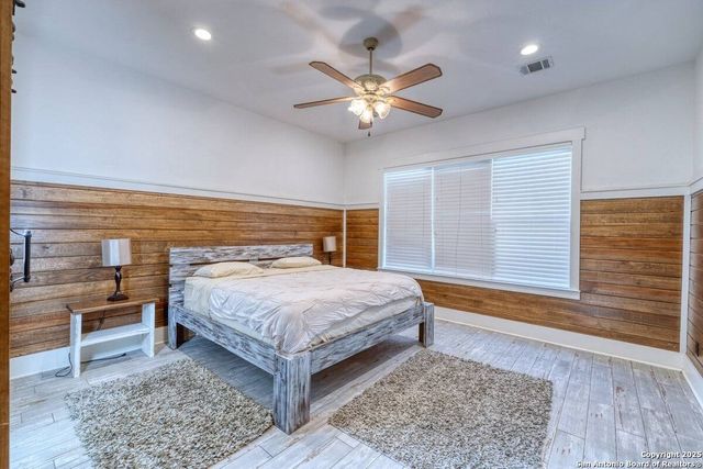 67 Stepping Stone, Concan, TX 78838