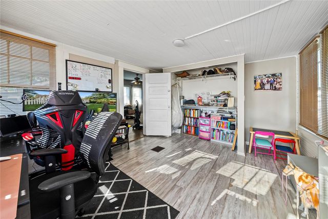 7184 60TH STREET N, Pinellas Park, FL 33781