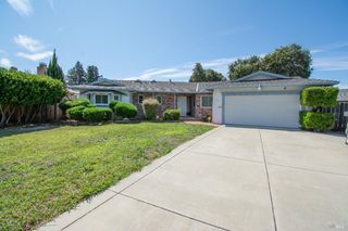 751 Hillcrest Ct, Fairfield, CA 94533