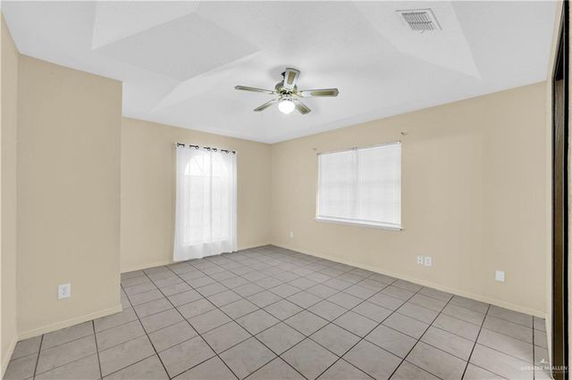 2316 Pin Oak Road, Edinburg, TX 78539