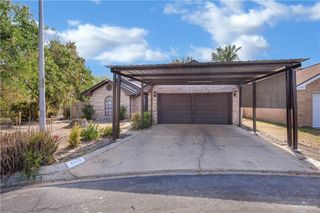 2316 Pin Oak Road, Edinburg, TX 78539