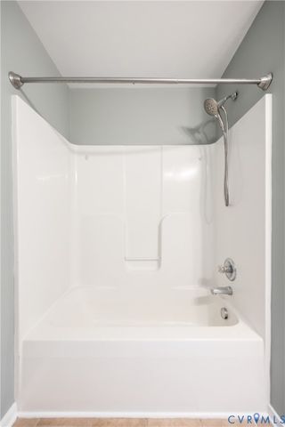 3719 Vanhorn Ct, Chester, VA 23831