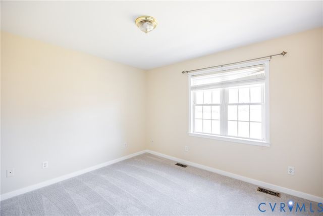 3719 Vanhorn Ct, Chester, VA 23831