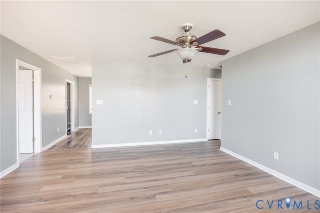 3719 Vanhorn Ct, Chester, VA 23831