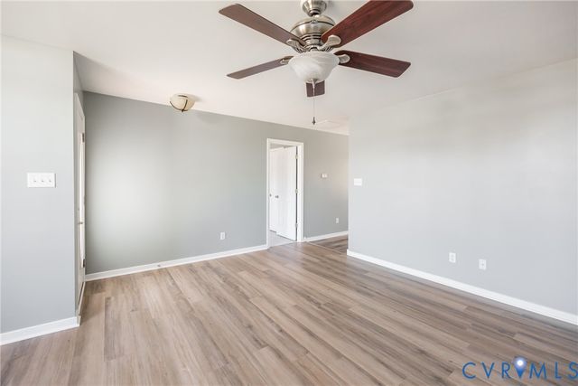 3719 Vanhorn Ct, Chester, VA 23831