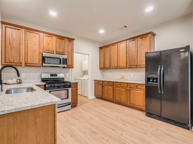 740 Bent Wood PL, Round Rock, TX 78665