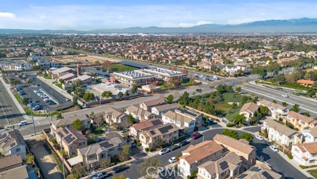 7076 Luminaire Court, Eastvale, CA 92880