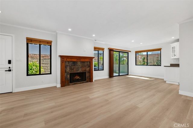 255 Palmer Street, Costa Mesa, CA 92627