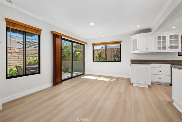 255 Palmer Street, Costa Mesa, CA 92627