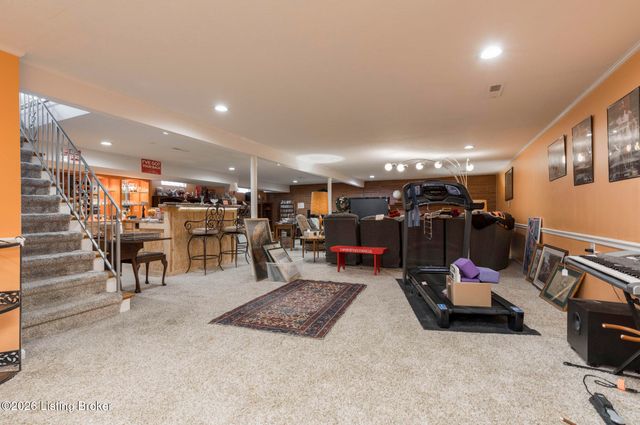 3808 Gaywood Dr, Louisville, KY 40272