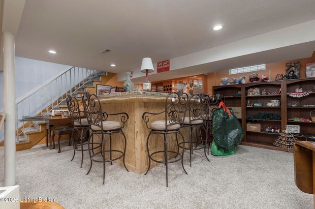 3808 Gaywood Dr, Louisville, KY 40272