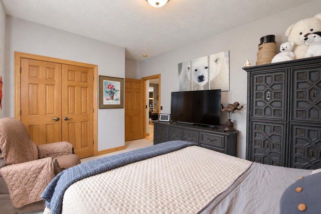 W9795 STONE CREST DRIVE, Hortonville, WI 54944