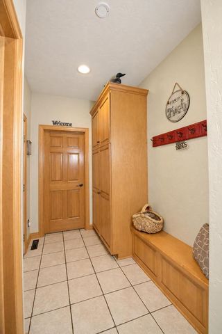 W9795 STONE CREST DRIVE, Hortonville, WI 54944