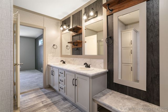 8905 Rock Road, Kingston, OK 73439