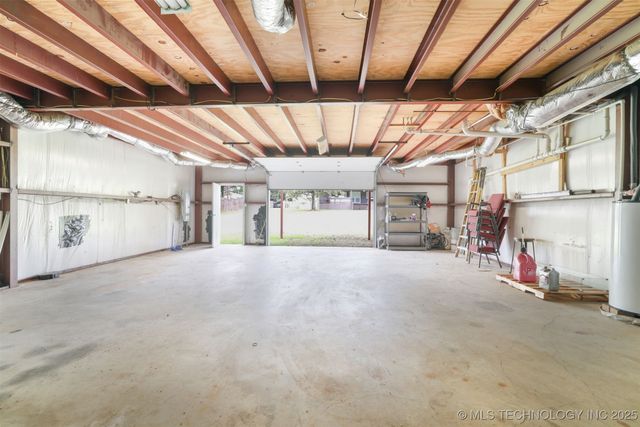 8905 Rock Road, Kingston, OK 73439