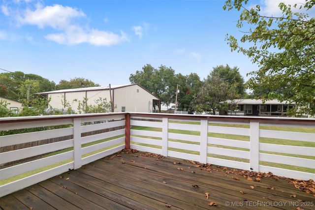 8905 Rock Road, Kingston, OK 73439