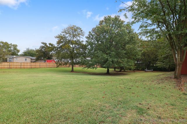 8905 Rock Road, Kingston, OK 73439