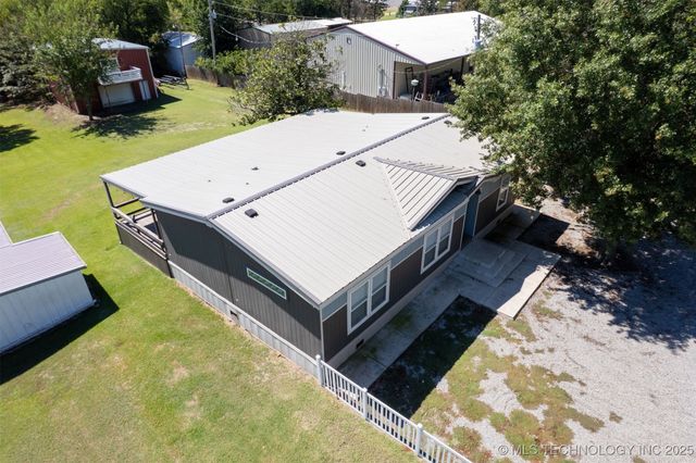 8905 Rock Road, Kingston, OK 73439
