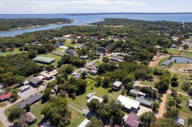 8905 Rock Road, Kingston, OK 73439