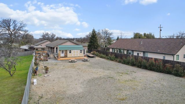 19618 Lake California Drive, Cottonwood, CA 96022