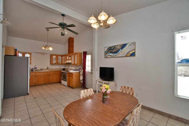 7830 Mount Latona Drive, El Paso, TX 79904